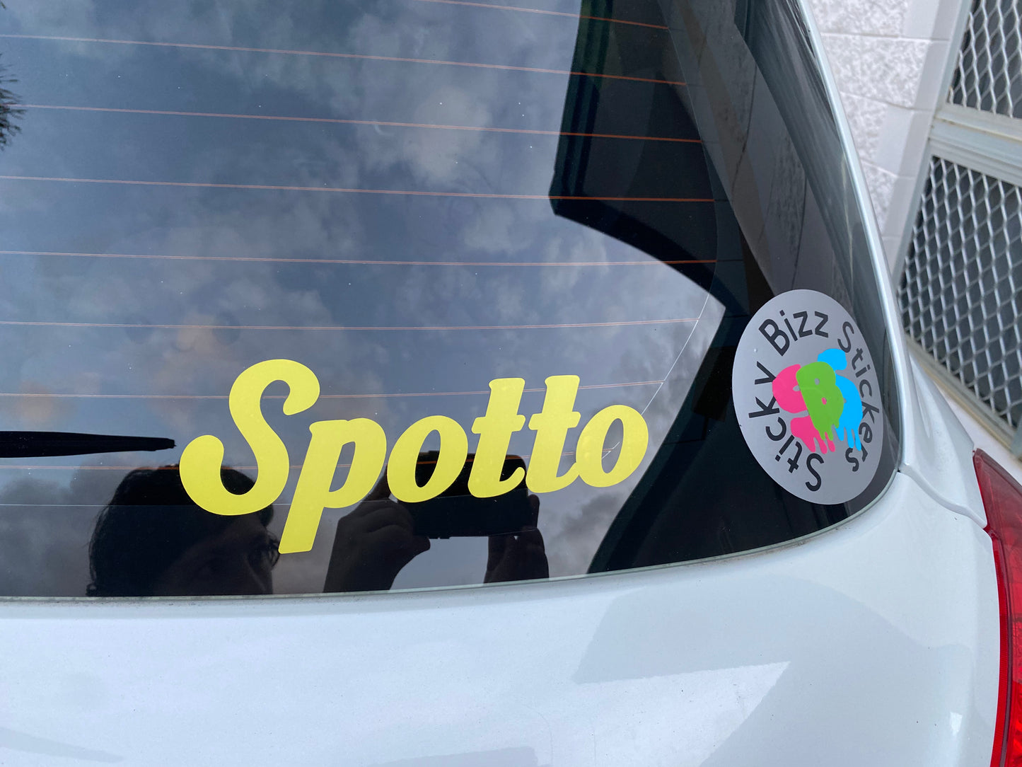 Spotto, for Yellow Cars